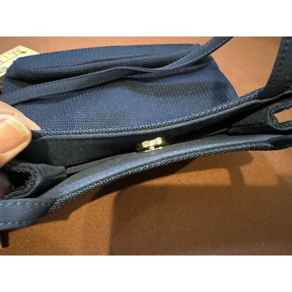 Black Amanda Smith Crossbody Bag